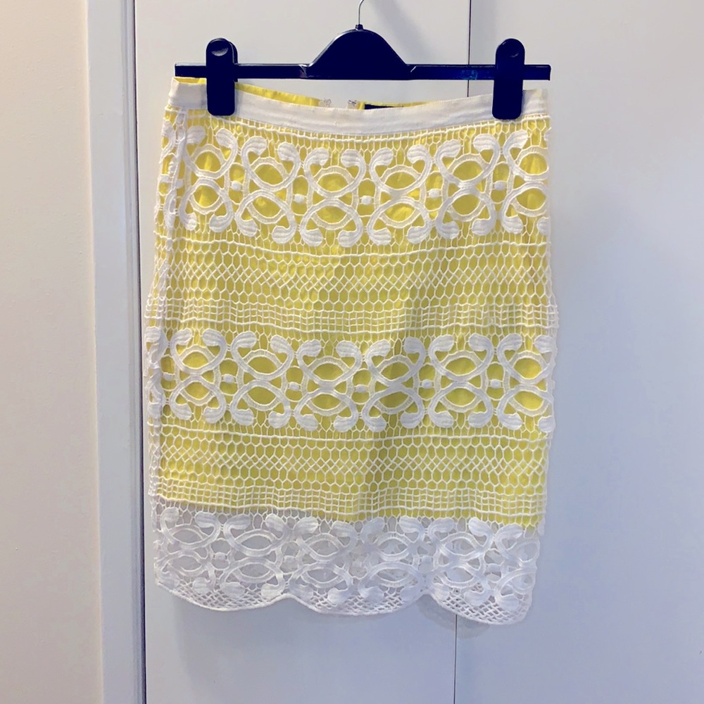 Bardot revolve lace skirt spring yellow pencil size 8